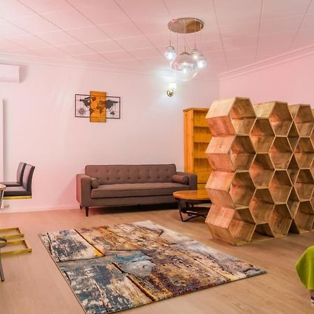 Inova Central Apartment Bucarest Esterno foto