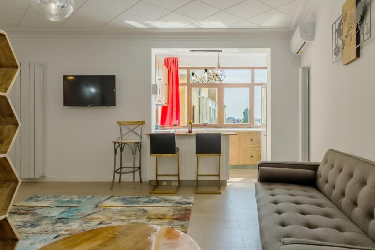Inova Central Apartment Bucarest Esterno foto